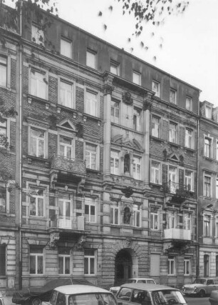 Dresden-Neustadt, Martin-Luther-Platz 10. Wohnhaus (1894). Straßenansicht