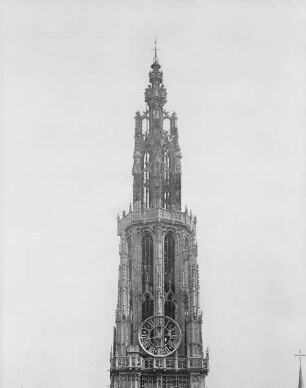 Unsere-Liebe-Frau-Kathedrale — Kirchturm
