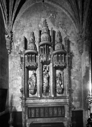 Altar Retabel