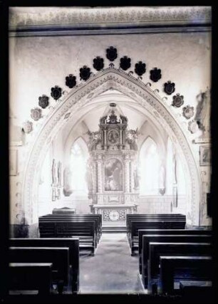 Kirche innen; Chor