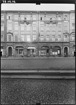 Meißen-Altstadt, Gerbergasse 2/3. Wohnhäuser mit Läden (E. 19. Jh.) Straßenfront