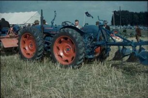 Fotografie: Allradtraktor