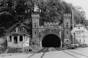 Weilburger Tunnel; Weilburg, Eisenbahn (Ahäuser Weg)