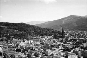 Freiburg: Stadtkern mit Münster, Schlossberg, von Westen