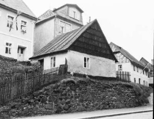 Neudek, Alte Häuser
