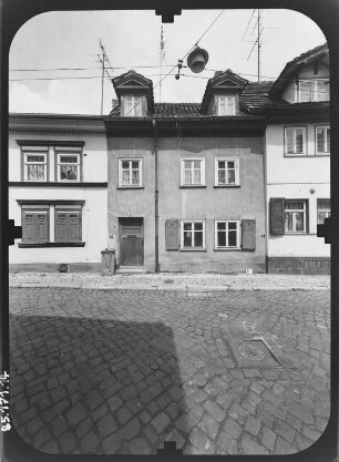 Erfurt-Altstadt, Glockengasse 13. Wohnhaus. Straßenfront