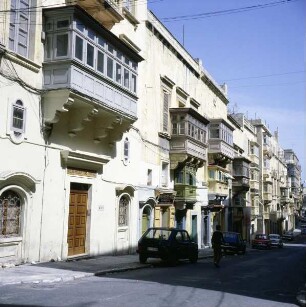 Republic Street & Strada Reale