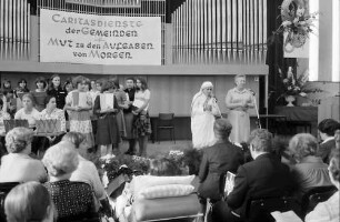 Freiburg: Pädagogische Hochschule; Caritasveranstaltung mit Mutter Teresa