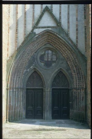 Prenzlau, Dominikanerkloster : Südportal