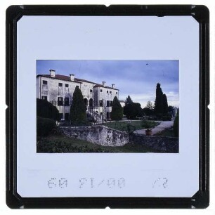 Lugo di Vicenza, Villa Godi