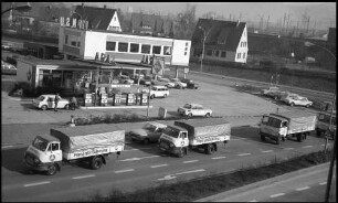 Freiburg: Pepsi-Cola Wagen auf der Basler Landstraße, von oben