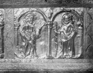 Schrein des Sankt Symmetrius — Zwei Apostel