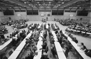 Übergabe der Bezirkssporthalle Weiherhof