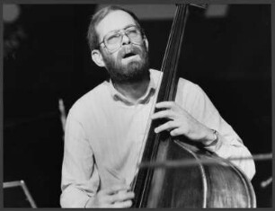 Jacek Bednarek : Portrait des Jazz-Bassisten Jacek Bednarek