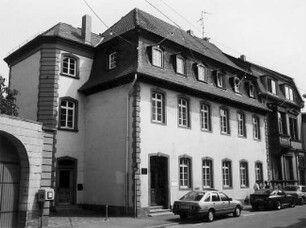 Hochheim am Main, Mainzer Straße 13