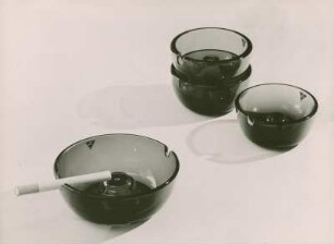 Aschenbecher H 4060