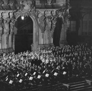 Kreuzchor bzw. Philharmonie im Zwinger