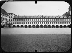 Gotha. Schloss Friedenstein, Ostflügel, hofseitige Fassade