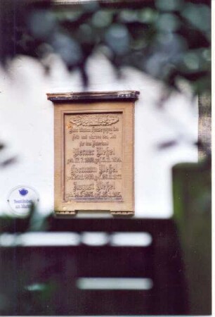 Epitaph für die im Ersten Weltkrieg gefallene Söhne des Generalsuperintedent August Weßel. Detmold. Wehmhof
