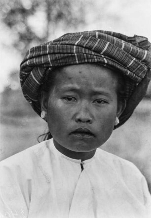 Frau der Shan (Deutsche Indien-Expedition 1926/1929 - 3. Myanmar)