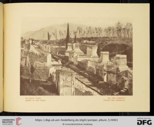 Via delle Tombe - Street of the Tombs - Rue de Tombeaux - Strasse der Grabmaele