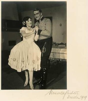 Szenenbild aus der Musikkomödie Liebe und Trompetenblasen". Dresden: Central-Theater, 13.09.1929