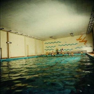 Hallenschwimmbad