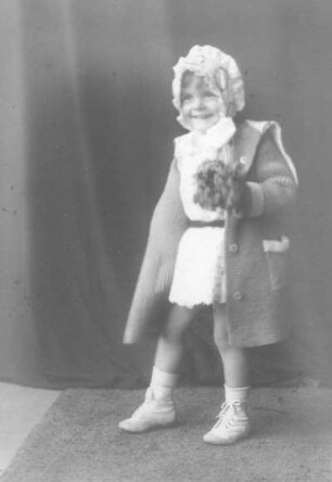 Albumseite : Album mit Fotoserie eines kleinen Mädchens