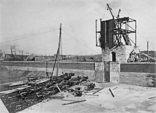 Altes Sperrtor VI bei Lohnde im Bau/Mittellandkanal