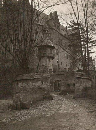 Mittelsachsen. Rochsburg. Schloss Rochsburg, Brückenkopf und Toranlage