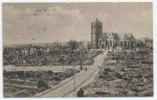 Feldpostkarte an seine Frau mit einer Ansicht der zerstörten Stadt Rethel (Frankreich) - Personenkonvolut