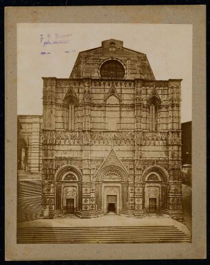 Dom Santa Maria Assunta (Baptisterium San Giovanni), Siena: Fassade