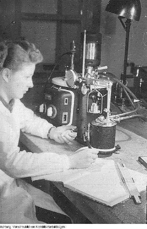 Ottendorf-Okrilla, Medingen. Prüfgeräte-Werk Medingen, Dezember 1952