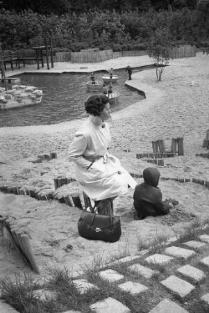 Kinderfest auf dem Spielplatz des Bundesgartenschau-Jugendzentrums im Fasanengarten