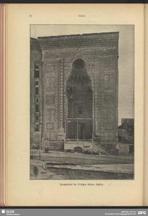 Hauptportal der Moschee Sultan Hassan