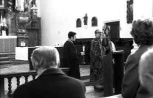 Freiburg: Adelhauser Kirche; orthodoxer Festgottesdienst