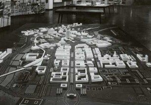 Stadtzentrum; "Architektonische Hauptgestaltung 1:1000 Stadtbauamt Berlin", Mitte: Straße "Unter den Linden"