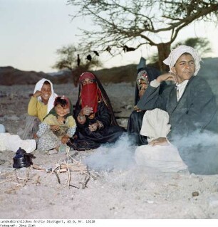 Familie am Feuer - Sinai - Familie Salem