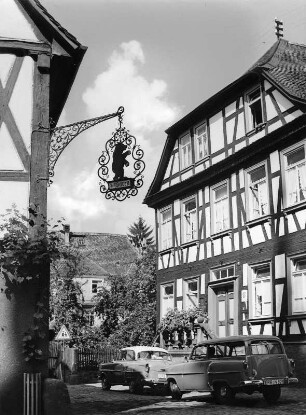 Erbach Odenwaldkreis, Städtel. Blick vom Gasthaus „Zum Bären“ (Nr. 8) auf ein Wohnhaus (vielleicht Nr. 1)
