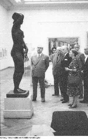 Bildende Kunst, verschiedene Ausstellungen und Werke: Eva Schulze-Knabe Gedächtnisausstellung, Ausstellung Kunst und Sport, Arbeiten Sozialistischer Gegenwartskunst, Zeichnungen und Gemälde von Erich Hering, u.a., Mai 1962 - April 1964