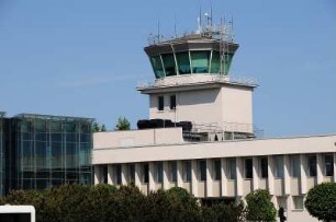 Tower des Airports in Riga