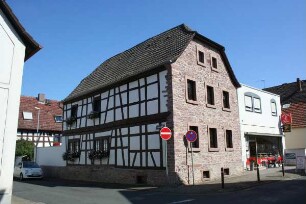 Fachwerkwohnhaus; Egelsbach, Ernst-Ludwig-Straße 66