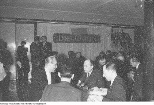 Dresden, Feier 10 Jahre Christlich Demokratische Union (CDU) mit Otto Nuschke (CDU-Vorsitzender), CDU-Mitgliedern, Feier Karg, Januar 1956
