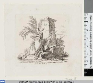 Waffen und Instrumente der alten Kriegskunst vor einem Denkmal