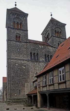Ehemalige Damenstiftskirche Sankt Servatius & Schloßkirche & Dom — Westwerk