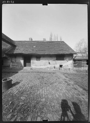 Großräschen, Dorfstraße 9. Gehöft. Hofansicht