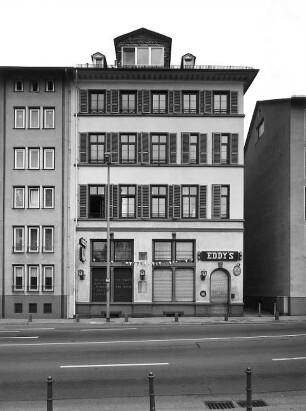 Mietshaus; Frankfurt, Große Fischerstraße 19