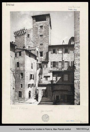 Piazza Santo Stefano, Florenz