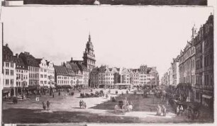 Der Altmarkt zu Dresden von der Schloßstraße aus
