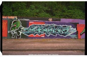 unleserlich tia | "SERKoNE" TiA CReW jUDAS BiKER | {URL}